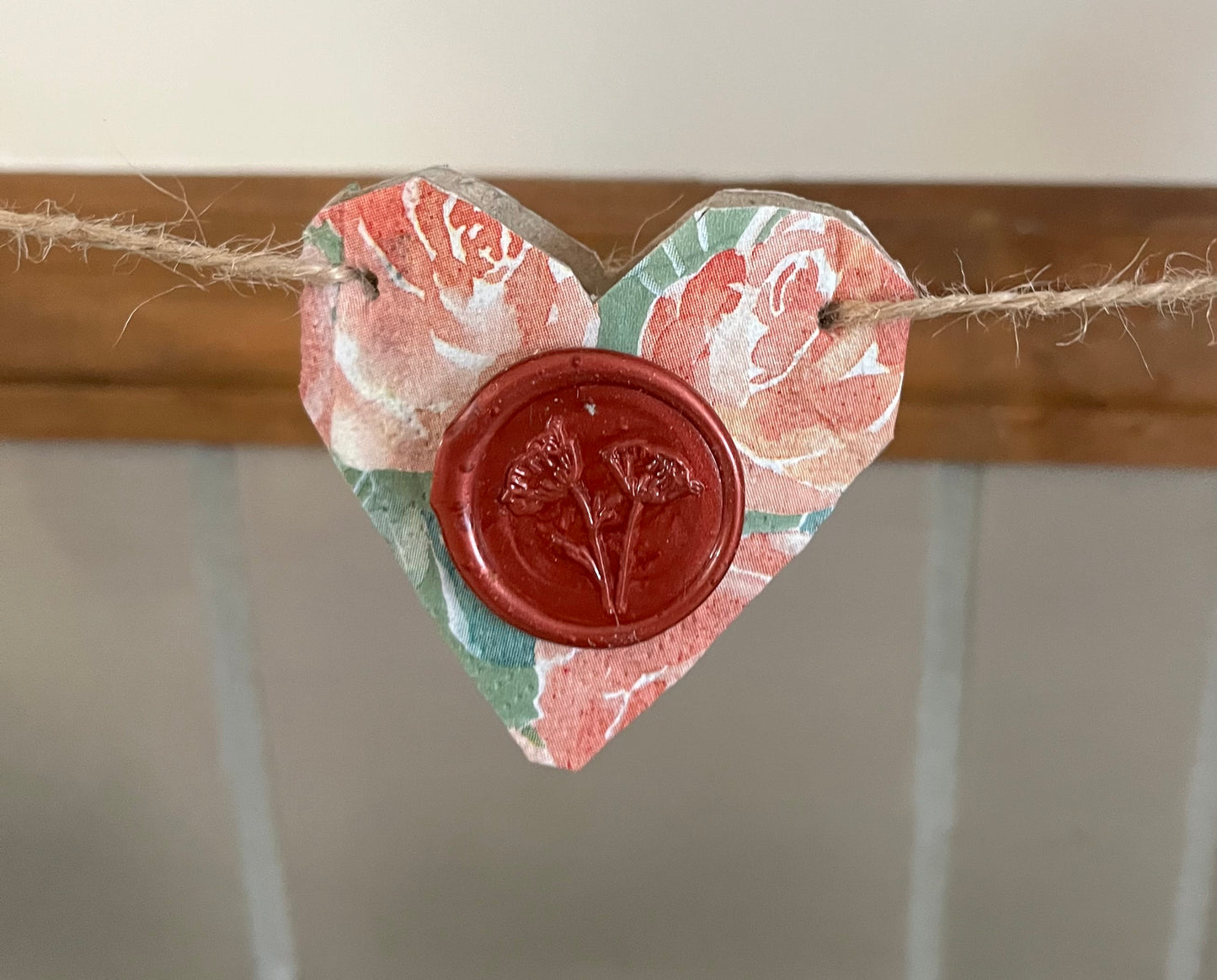 Craft and Create: Valentine Garland